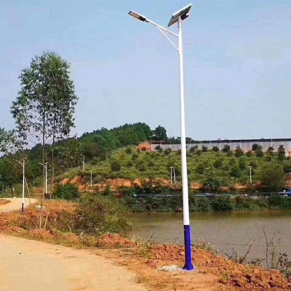 干沟村6米杆新农村太阳能路灯安装案例